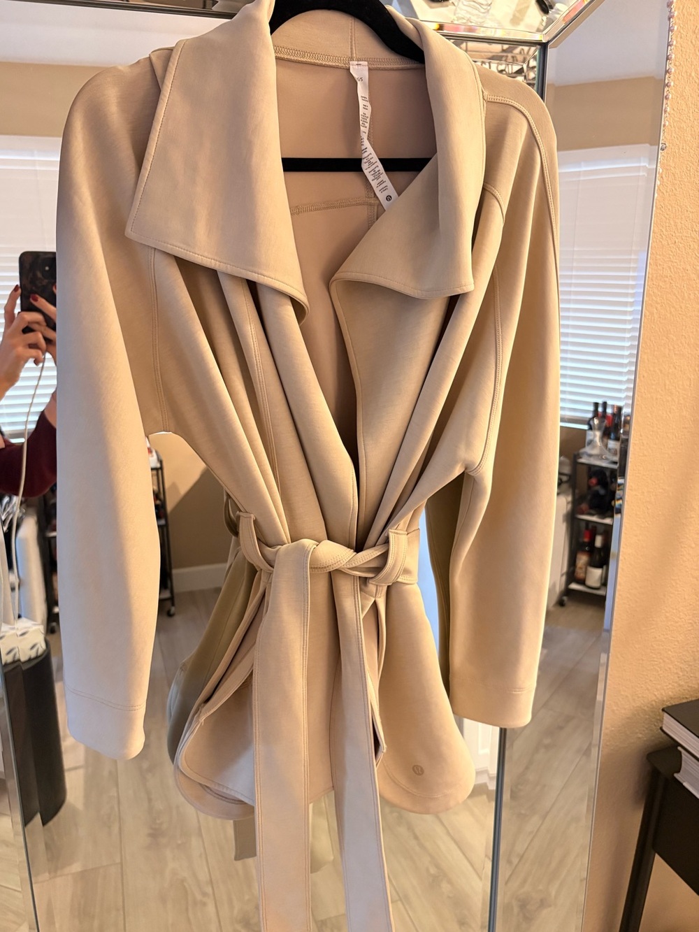 lululemon Softstreme Belted Wrap